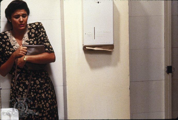 Фото - Поцелуй вампира: 690x465 / 59 Кб