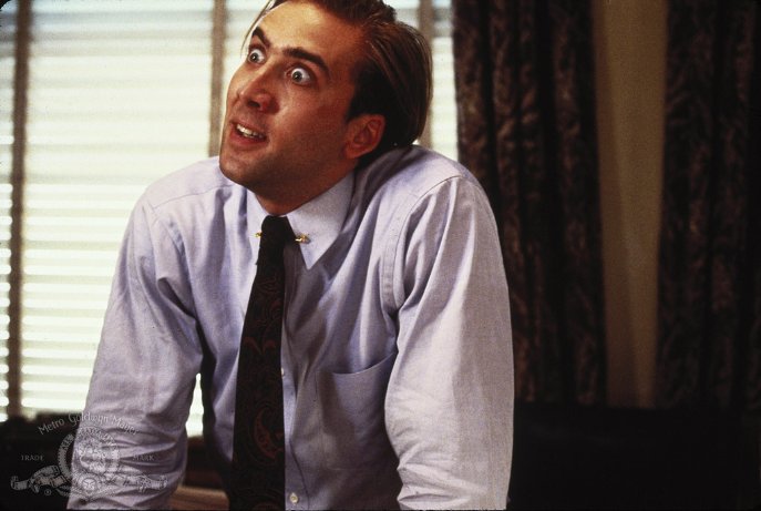 Фото - Поцелуй вампира: 687x461 / 51 Кб