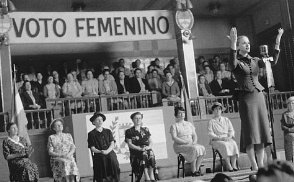 Фото - Эвита: 294x182 / 20 Кб