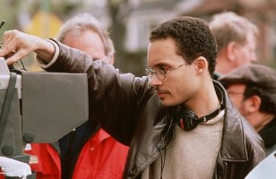 Фото - Лов Джоунс: 308x200 / 17 Кб