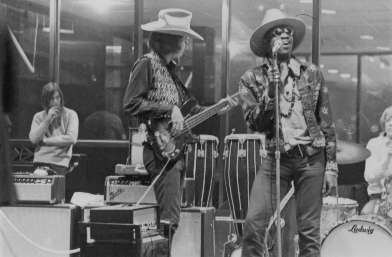 Фото - Рок-н-ролльный цирк Роллинг Стоунз: 1344x882 / 163 Кб