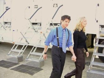 Фото - Большой Чак, маленький Чак: 338x254 / 21 Кб