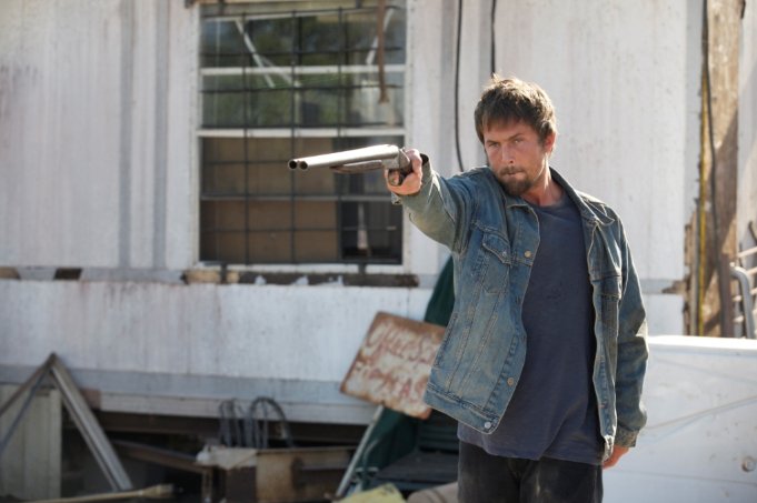 Фото - Скорость: У последней черты: 681x453 / 46 Кб