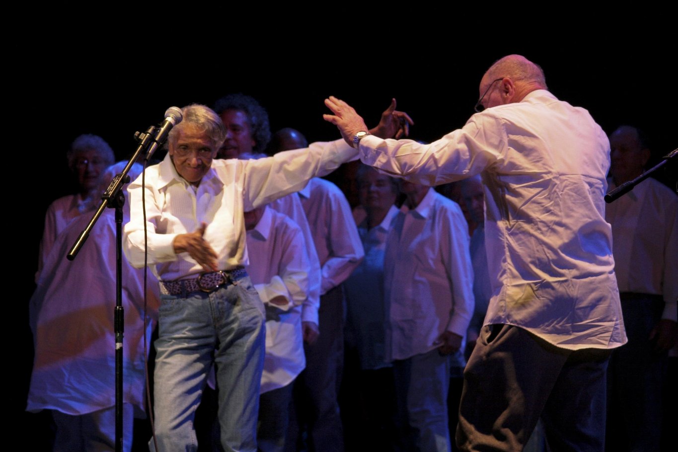 Фото - Юные сердцем: 1365x910 / 143 Кб