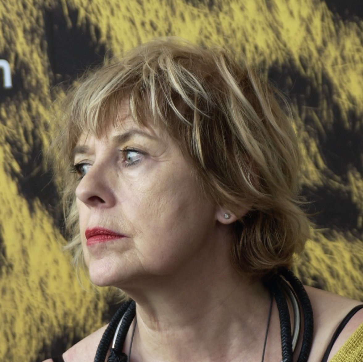 Фото - Мы хотим и розы тоже: 1176x1170 / 192 Кб