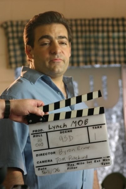 Фото - Линчуйте толпу: 403x604 / 41 Кб