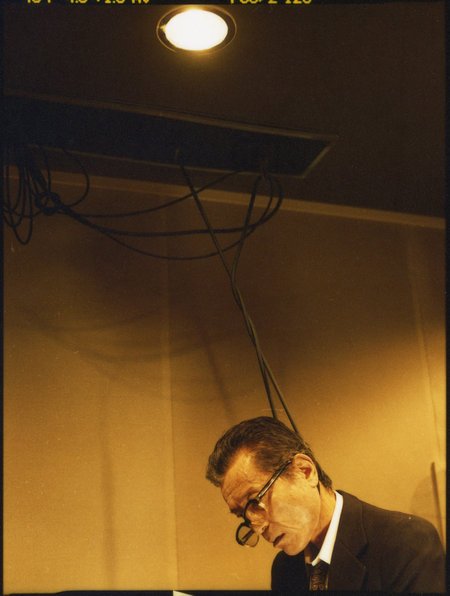 Фото - Студия: 450x596 / 34 Кб