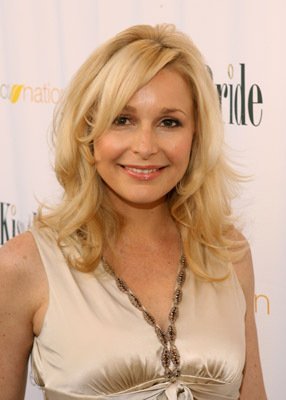 Фото - Поцелуй невесту: 286x400 / 20 Кб