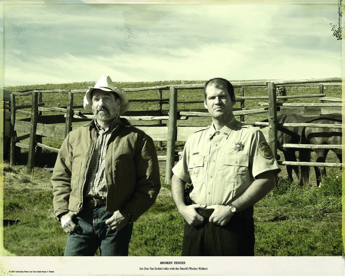 Фото - Сломанные заборы: 1200x960 / 272 Кб