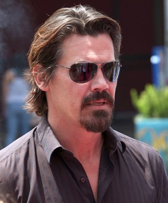 Фото - Стоячая овация: 332x400 / 26 Кб