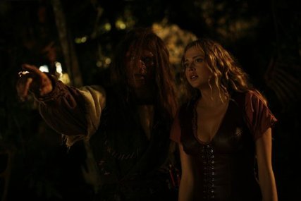 Фото - Красавица и чудовище: 427x285 / 16 Кб