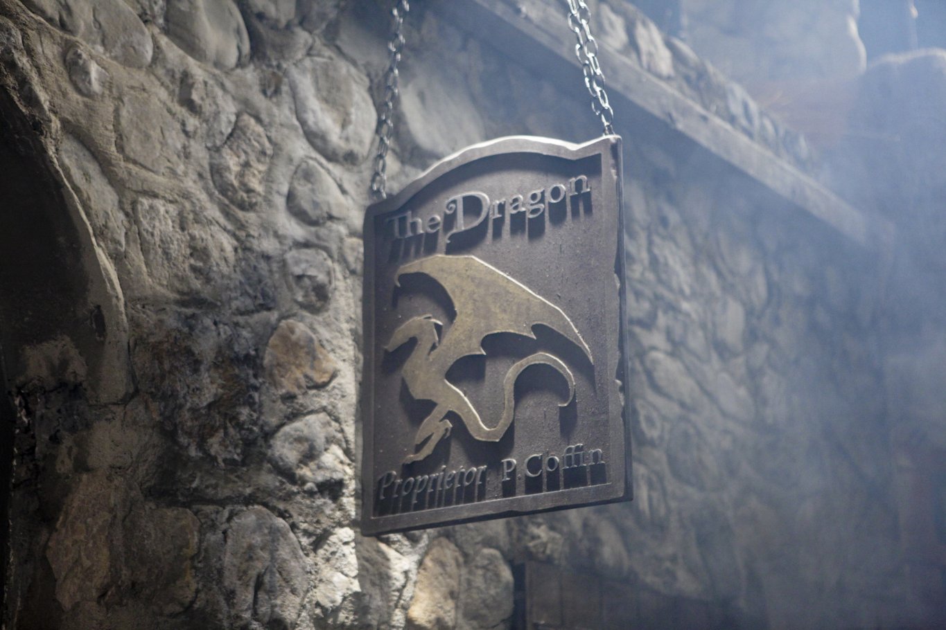 Фото - Эра драконов: 1365x910 / 180 Кб