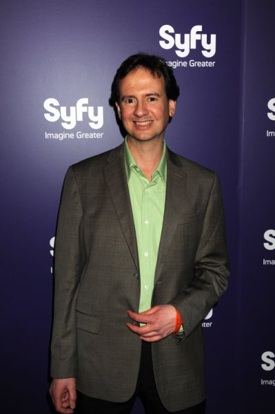 Фото - Мега-Питон против Гатороида: 399x600 / 31 Кб