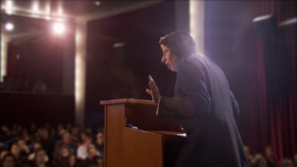 Фото - Беседы с Фран Лебовитц: 422x237 / 13 Кб