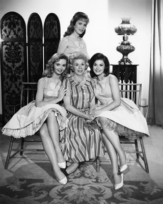 Фото - Станция Юбочкино: 320x400 / 36 Кб