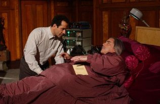 Фото - Дефективный детектив : 316x206 / 16 Кб