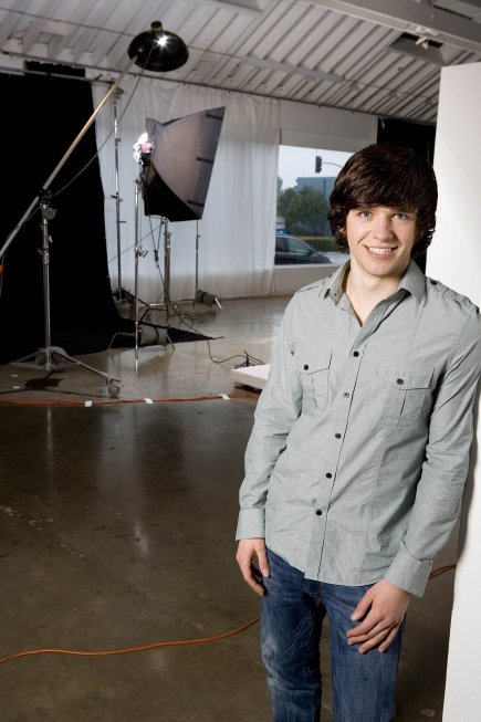 Фото - Американский идол: Поиск суперзвезды: 435x653 / 54 Кб