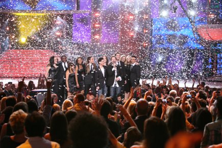 Фото - Американский идол: Поиск суперзвезды: 435x290 / 53 Кб