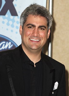 Фото - Американский идол: Поиск суперзвезды: 288x400 / 21 Кб