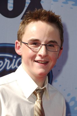 Фото - Американский идол: Поиск суперзвезды: 266x400 / 20 Кб