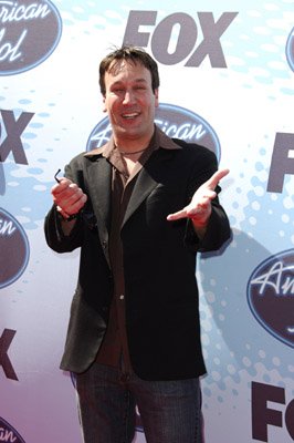 Фото - Американский идол: Поиск суперзвезды: 266x400 / 23 Кб