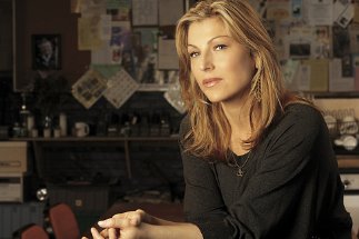 Фото - Спаси меня: 323x215 / 16 Кб