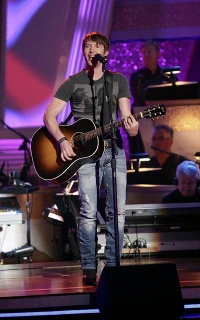 Фото - Танцы со звездами: 400x640 / 49 Кб