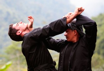 Фото - Туземный экстрим: 331x226 / 15 Кб