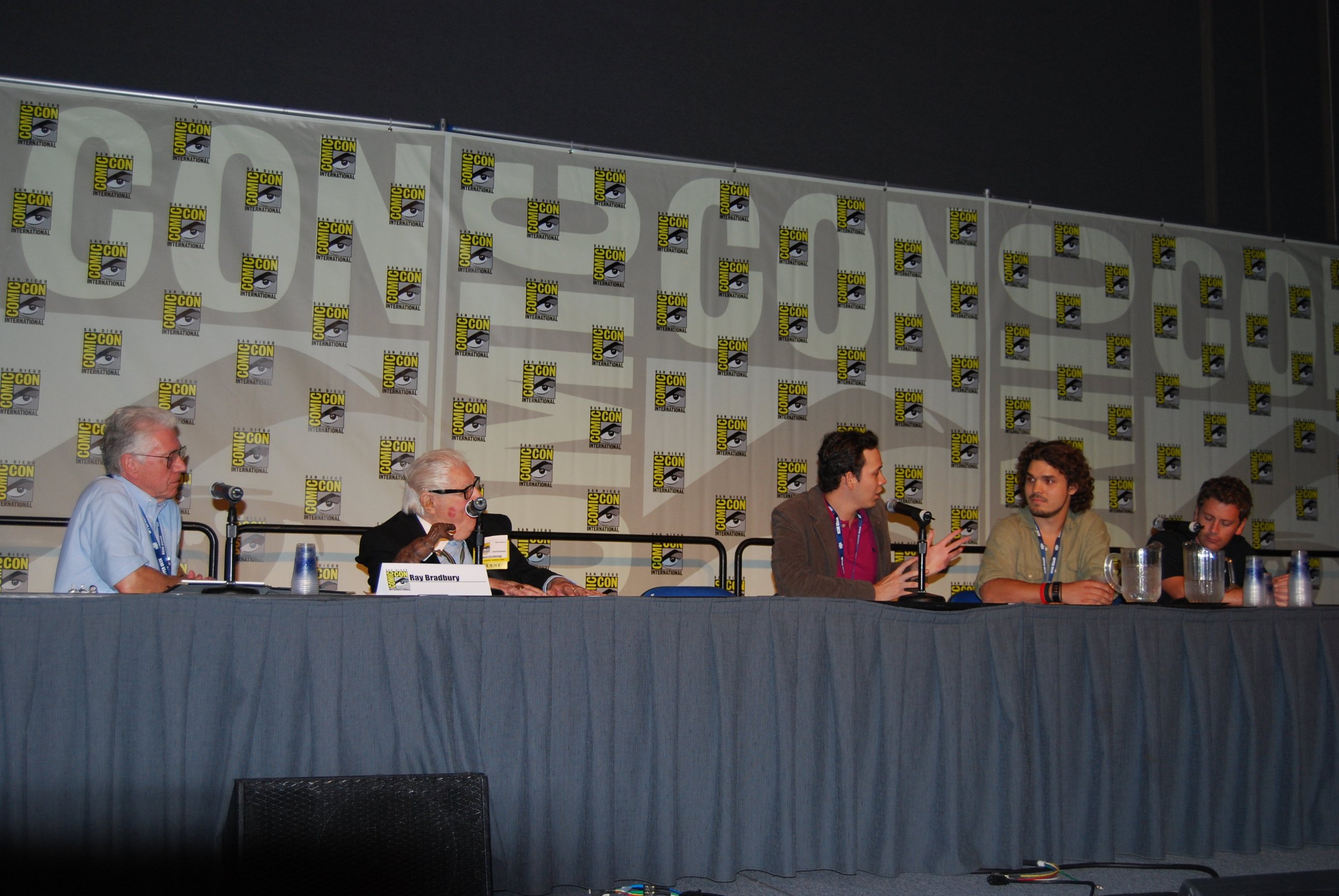 Фото - Превращение: 2592x1735 / 565 Кб