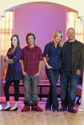 Фото - Необычная семья: 284x422 / 27 Кб