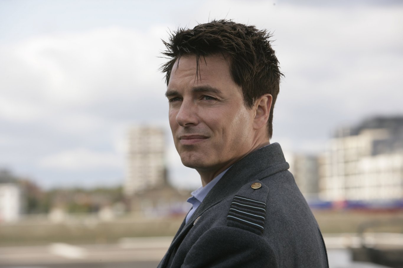 Фото - Охотники за чужими: 1365x910 / 101 Кб