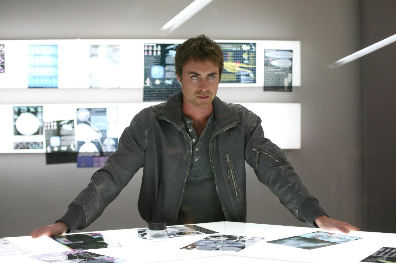 Фото - Портал Юрского периода: 1359x902 / 134 Кб