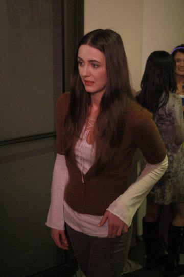 Фото - Герои: 360x540 / 23 Кб