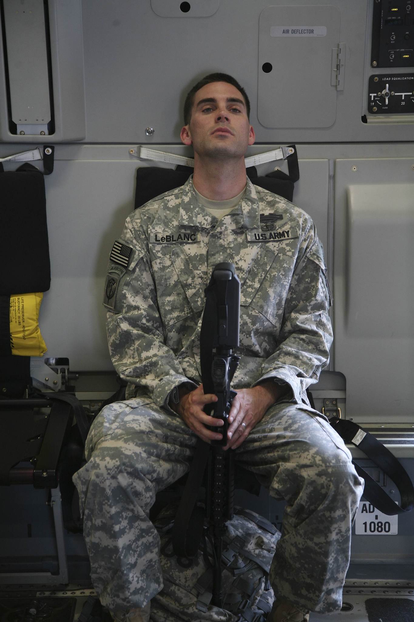 Фото - Армейские жены: 1365x2048 / 308 Кб