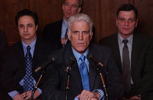 Фото - Схватка: 316x206 / 14 Кб