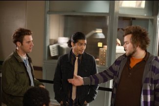 Фото - На службе у дьявола: 325x218 / 16 Кб