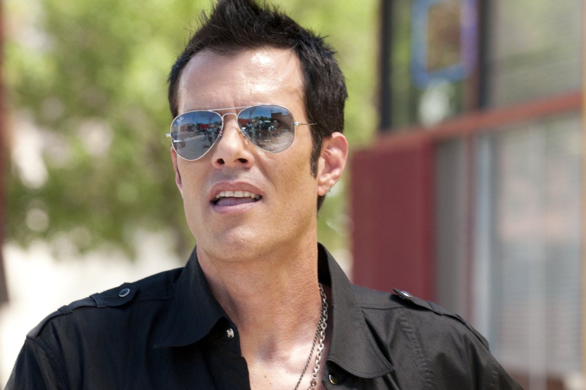 Фото - Столкновение: 1200x800 / 112 Кб