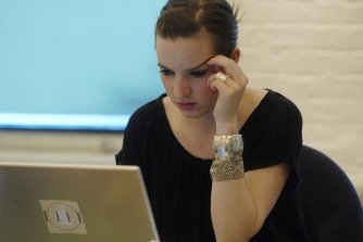 Фото - Стилистка: 334x223 / 11 Кб