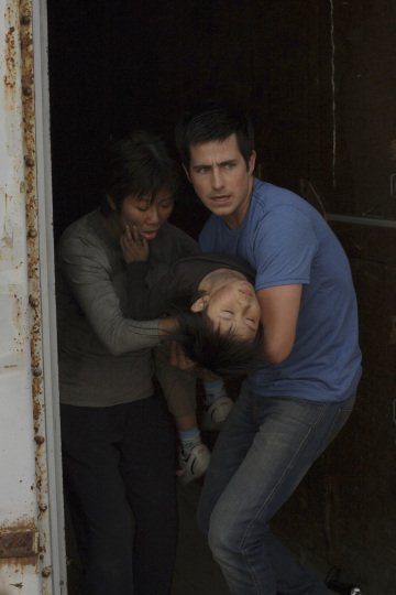 Фото - "The Listener": 360x540 / 26 Кб