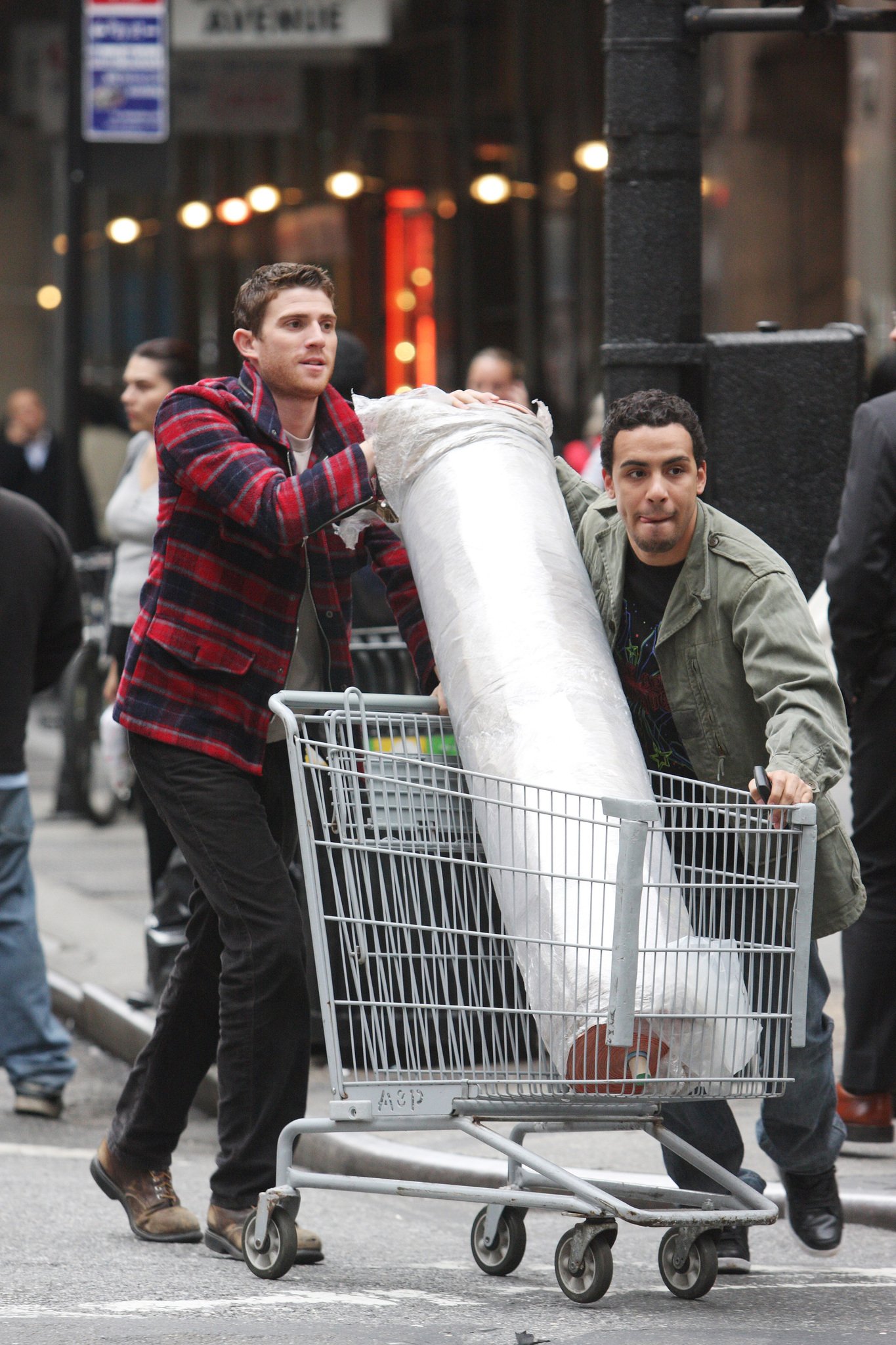 Фото - Как добиться успеха в Америке: 1365x2048 / 464 Кб