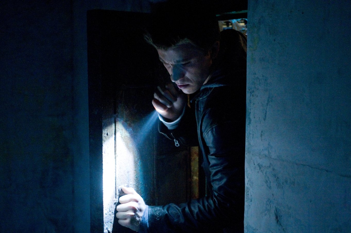 Фото - Трон: Наследие: 1363x907 / 201 Кб