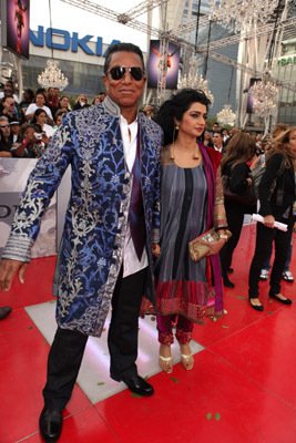 Фото - Майкл Джексон: Вот и все: 267x400 / 34 Кб