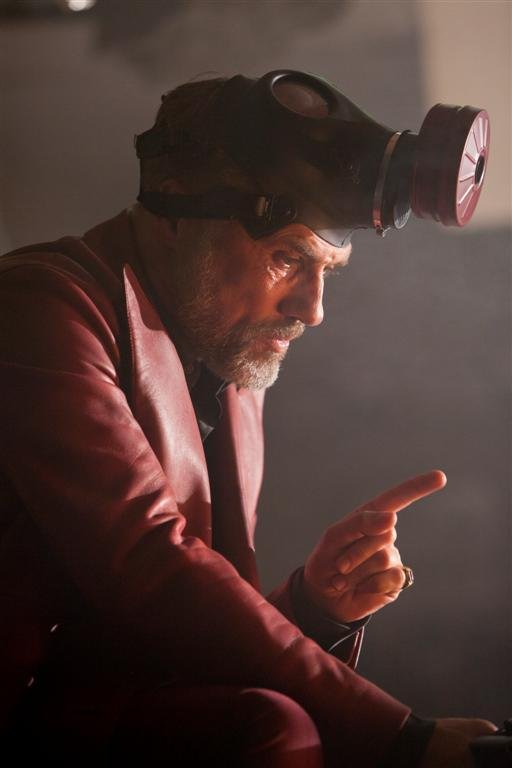 Фото - Зеленый Шершень: 512x768 / 33 Кб