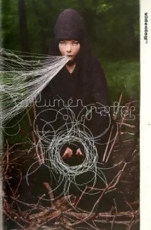 Фото - Björk: Volumen: 311x475 / 37 Кб