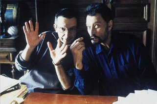 Фото - Человек с поезда: 321x212 / 18 Кб