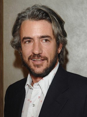 Фото - Бог устал от нас: 299x400 / 23 Кб