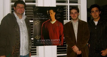 Фото - Accidents Happen: 423x224 / 24 Кб