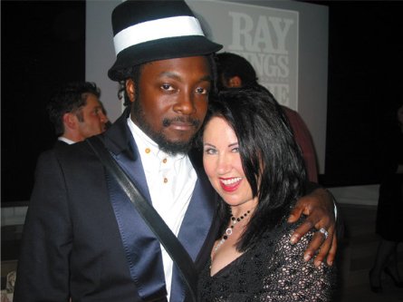 Фото - On the Shoulders of Giants: 445x333 / 27 Кб