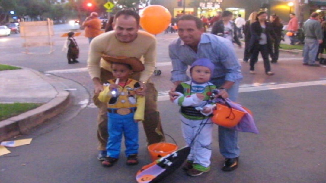 Фото - A Family Portrait: 1080x608 / 90 Кб