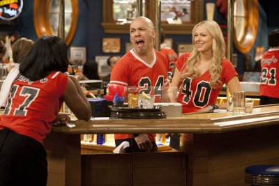 Фото - Are You There Vodka? It's Me, Chelsea: 400x267 / 29 Кб